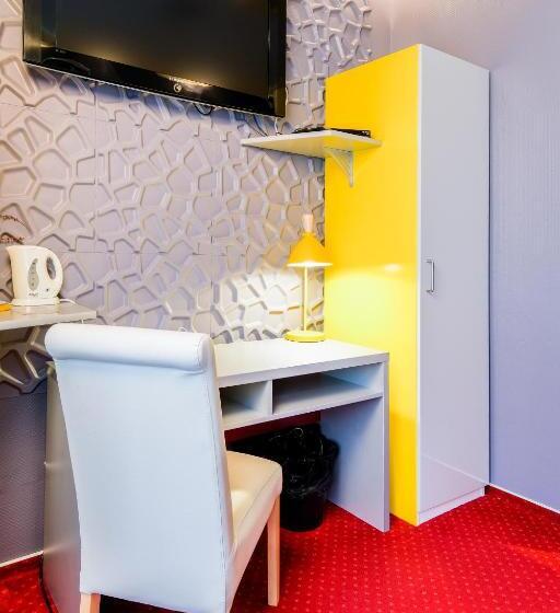 חדר קומפורט, 108