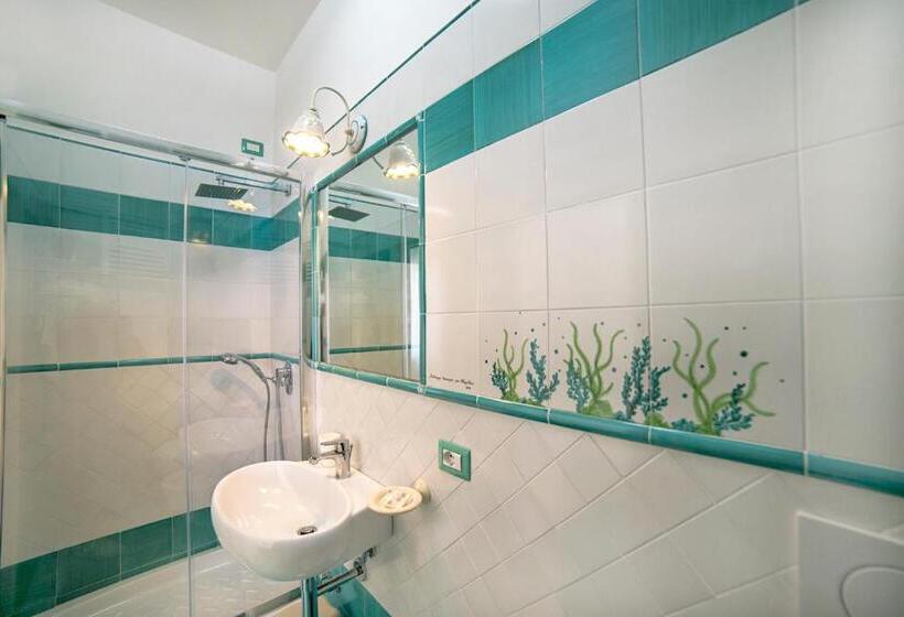 Номер Стандарт, B&b Amalba Maiori