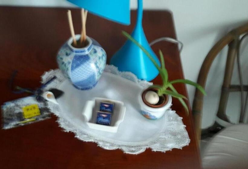 オーシャンビュースタンダードルームバルコニー付き, B&b Villa Ada