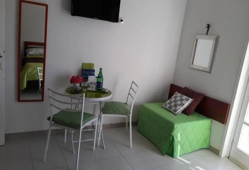 Triple Room Sea View, B&b Villa Ada
