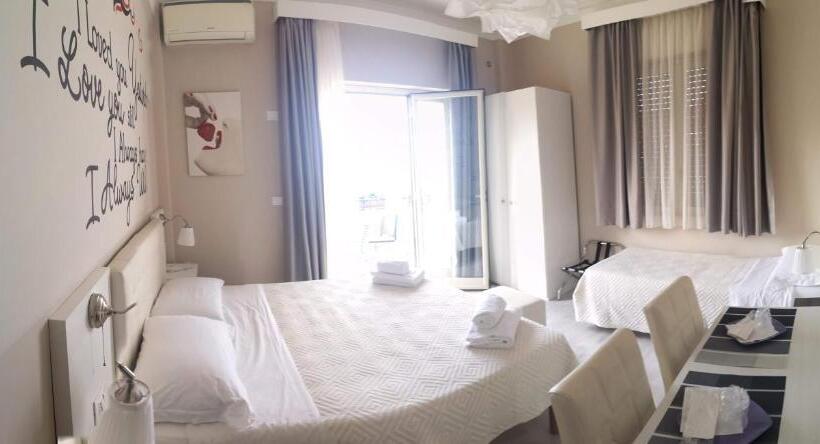 Triple Room Sea View, Athena Charming Rooms