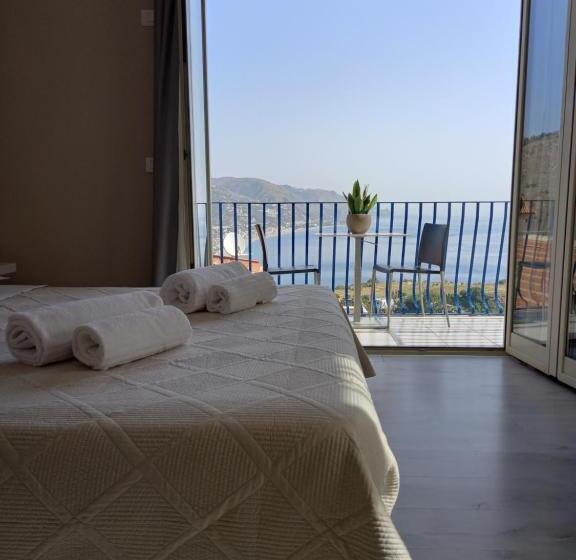 غرفة قياسية سرير كينج, Athena Charming Rooms