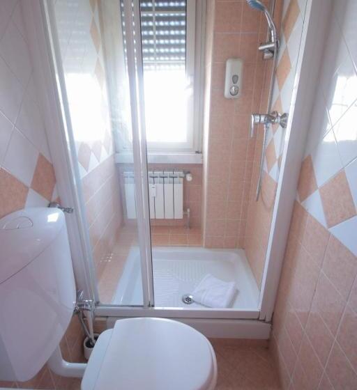 חדר לארבעה סטנדרטי עם מרפסת, Marco Aurelio