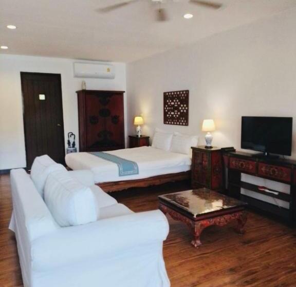 Standard-Studio mit Balkon, Btc Boutique Resort Private Pool Villas And Studios Hua Hin บ้านทะเลจีน บูติค รีสอร์ท หัวหิน