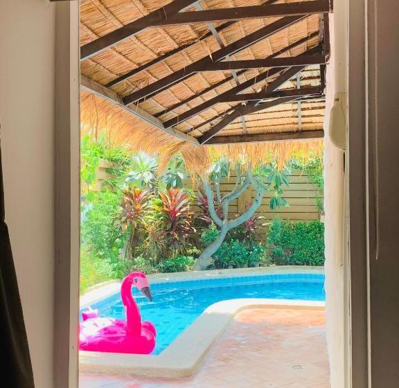 수영장이 있는 3베드룸 빌라, Btc Boutique Resort Private Pool Villas And Studios Hua Hin บ้านทะเลจีน บูติค รีสอร์ท หัวหิน