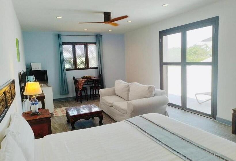 Standard Studio mit Terrasse, Btc Boutique Resort Private Pool Villas And Studios Hua Hin บ้านทะเลจีน บูติค รีสอร์ท หัวหิน