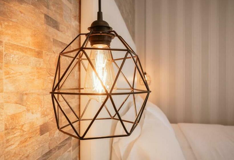 غرفة قياسية, Blue Marine