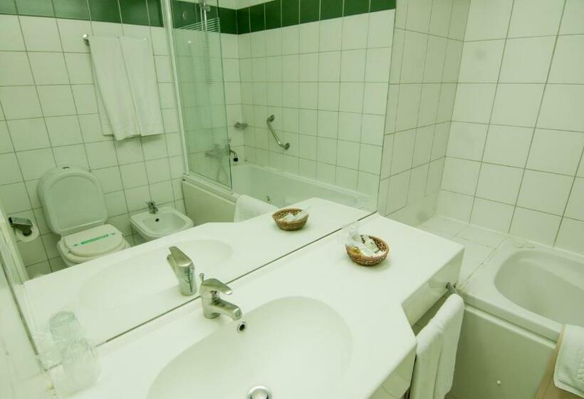 带大床的标准间, Los Naranjos Resort & Spa Termal