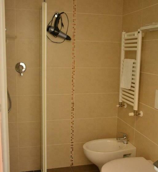 חדר סטנדרט יחיד, Marisa