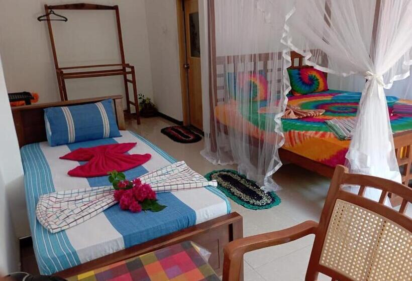 패밀리 룸, Resort Of Happiness