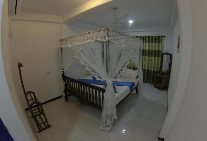 발코니 디럭스 룸, Resort Of Happiness