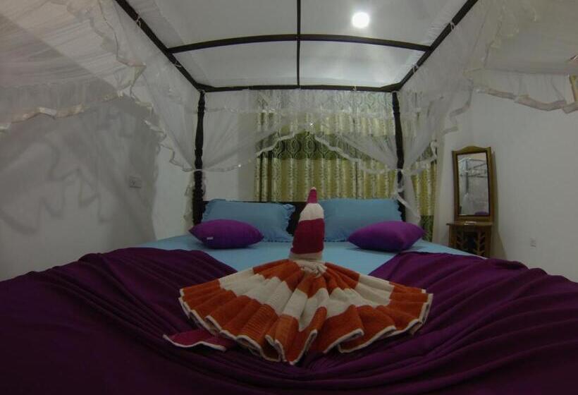 발코니 디럭스 룸, Resort Of Happiness