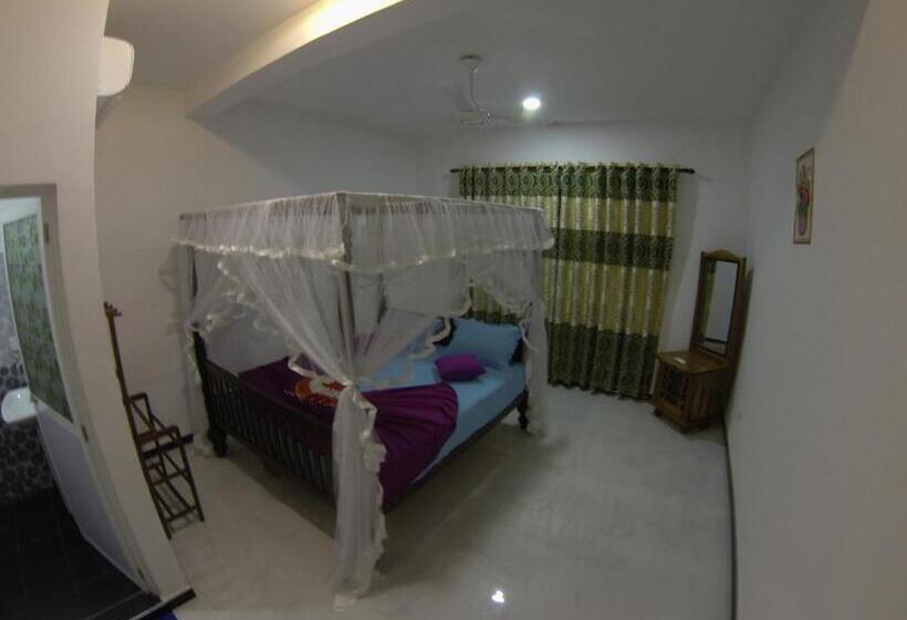 발코니 디럭스 룸, Resort Of Happiness