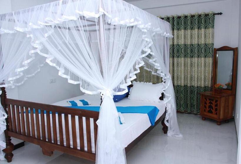 발코니 디럭스 룸, Resort Of Happiness