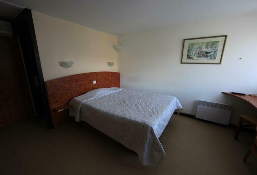 חדר סטנדרט, Restaurant Des Lacs