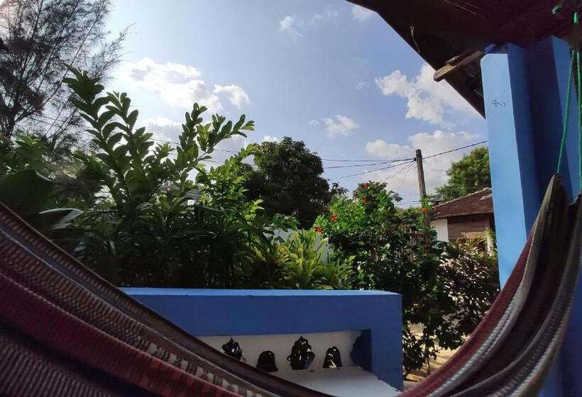 اتاق استاندارد با تراس, Surf Beach