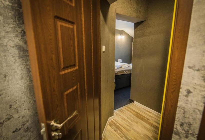 디럭스 룸, Vida Family