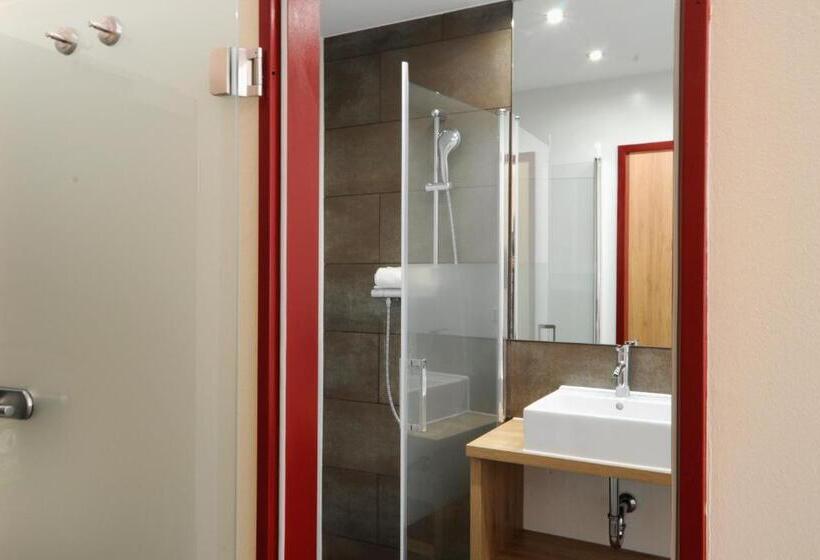 غرفة كومفورت فردية, Credé