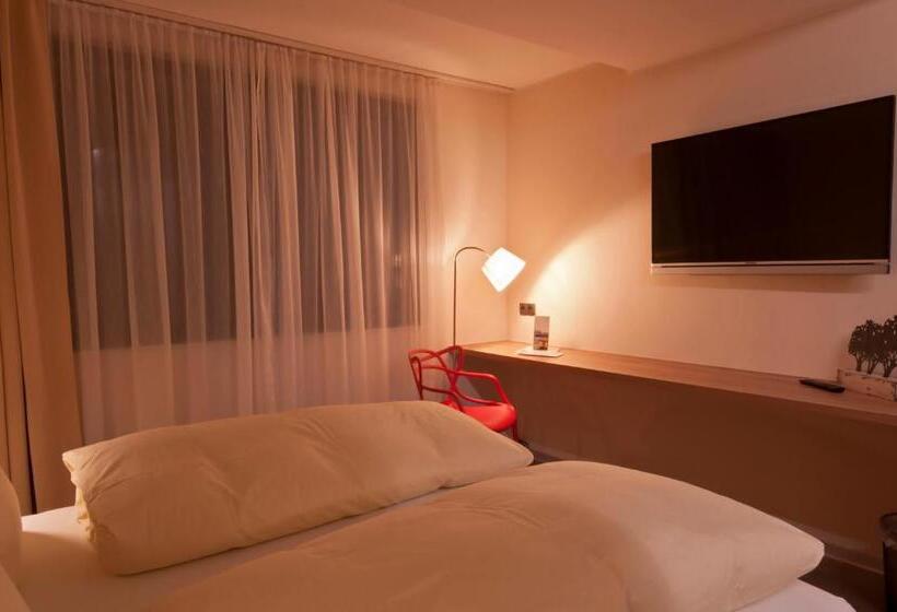 غرفة كومفورت, Credé