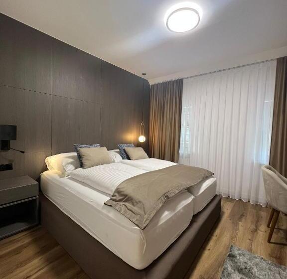 اتاق لوکس, Harmshof Bispingen