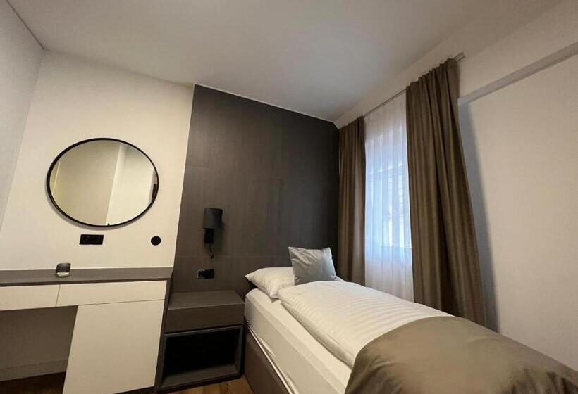 اتاق لوکس خانوادگی, Harmshof Bispingen