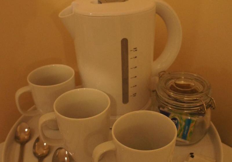 标准间, Sapphire Hotel London