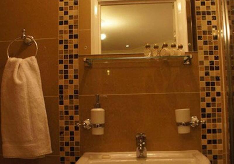 اتاق استاندارد یک نفره, Sapphire Hotel London