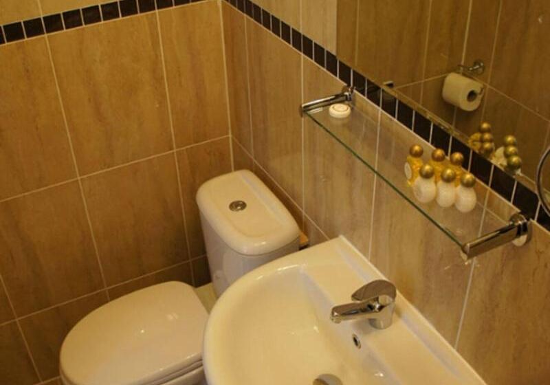 اتاق استاندارد یک نفره, Sapphire Hotel London