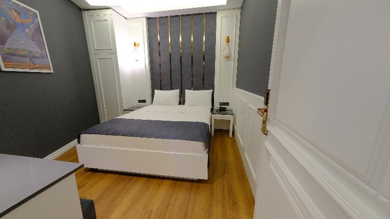 标准间, Sapphire Hotel London