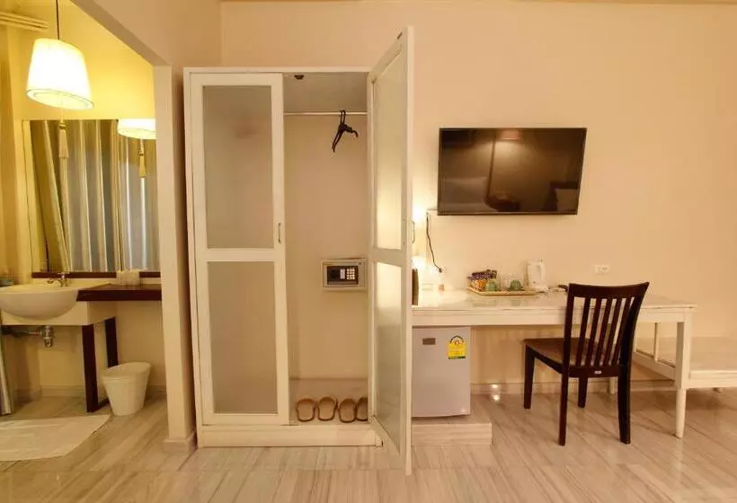 اتاق لوکس, 3b Boutique