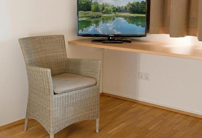 Номер Стандарт, Am Friedrichshof