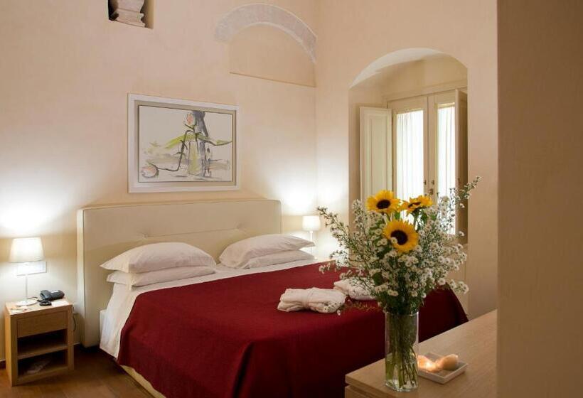 غرفة ديلوكس, Corte Borromeo