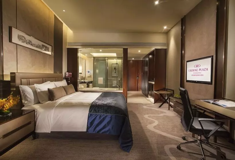 シティビューのダブルベッドスタンダードルーム, Crowne Plaza Zhangzhou, An Ihg