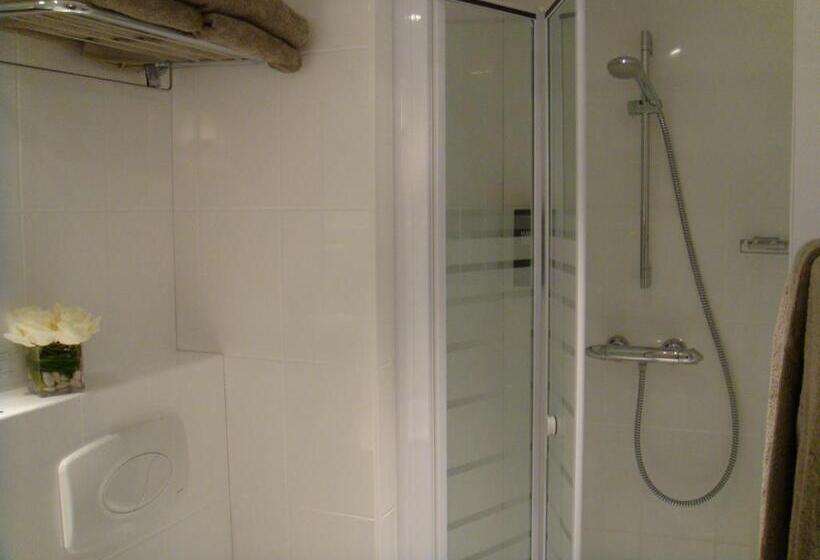 Номер Стандарт, Côté Hôtel