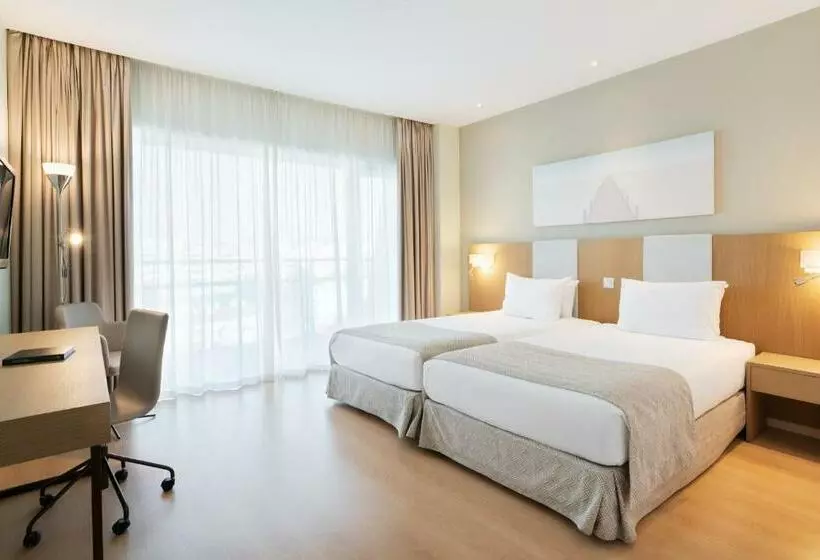 اتاق استاندارد, Eurostars Oasis Plaza