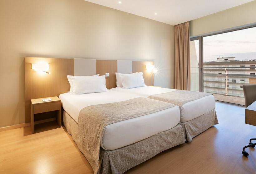 Номер Стандарт, Eurostars Oasis Plaza