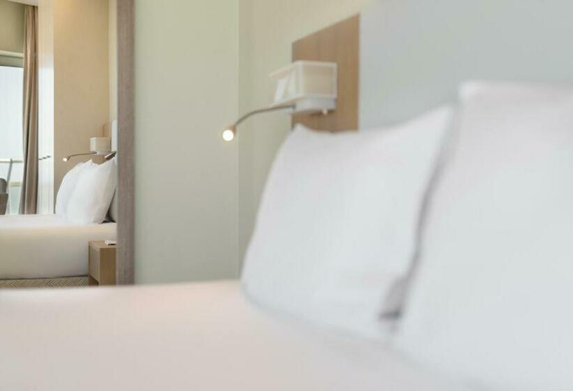 豪华套房, Eurostars Oasis Plaza