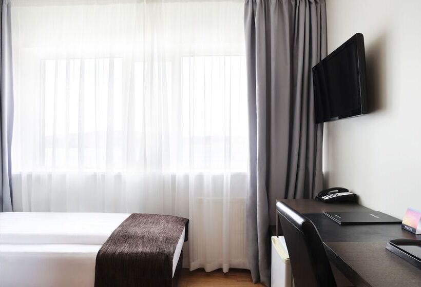 اتاق استاندارد یک نفره, Fosshotel Westfjords