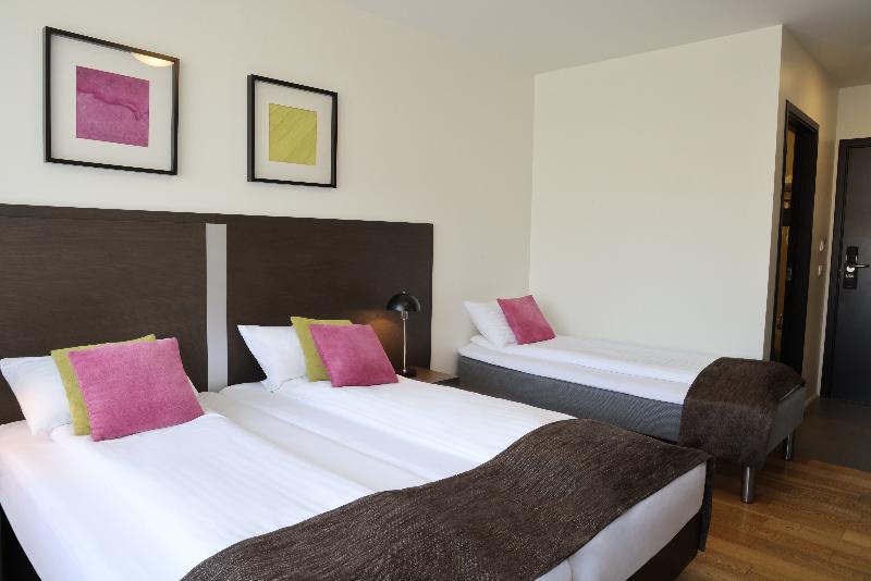 اتاق استاندارد سه نفره, Fosshotel Westfjords