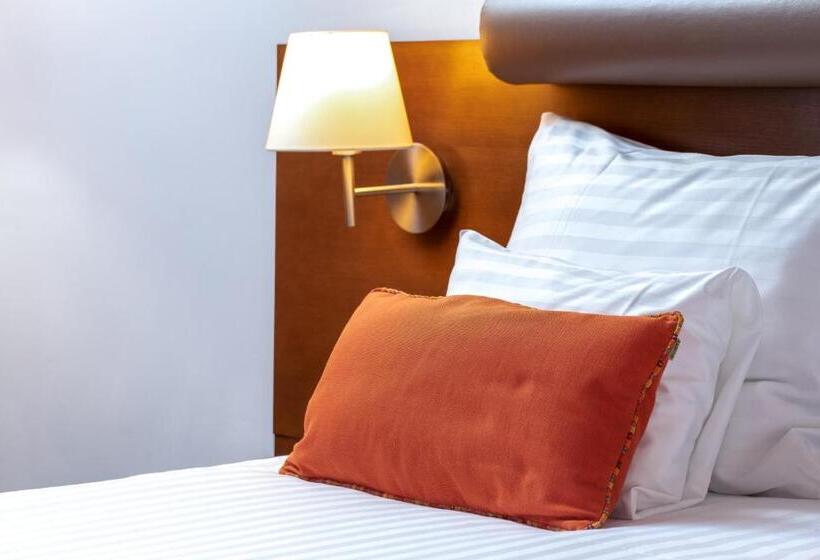 バルコニー付きスーペリアルーム, Kaj