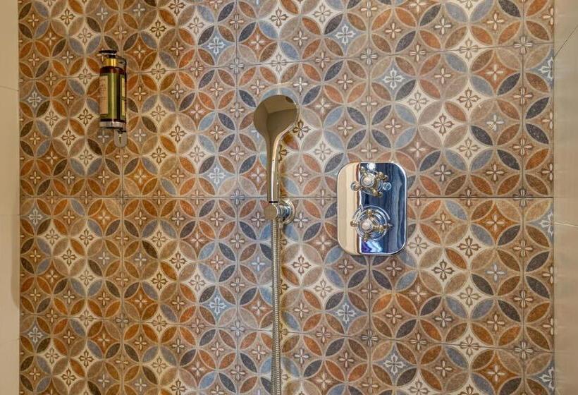 ロマンチックな部屋, Muguet