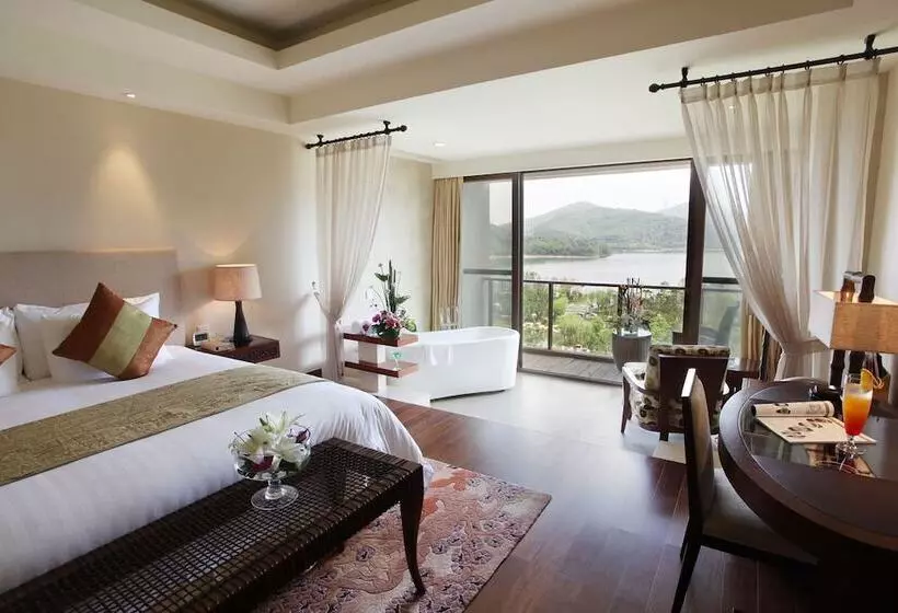 デラックススイート, New Century Resort Jiu Long Lake Ningbo