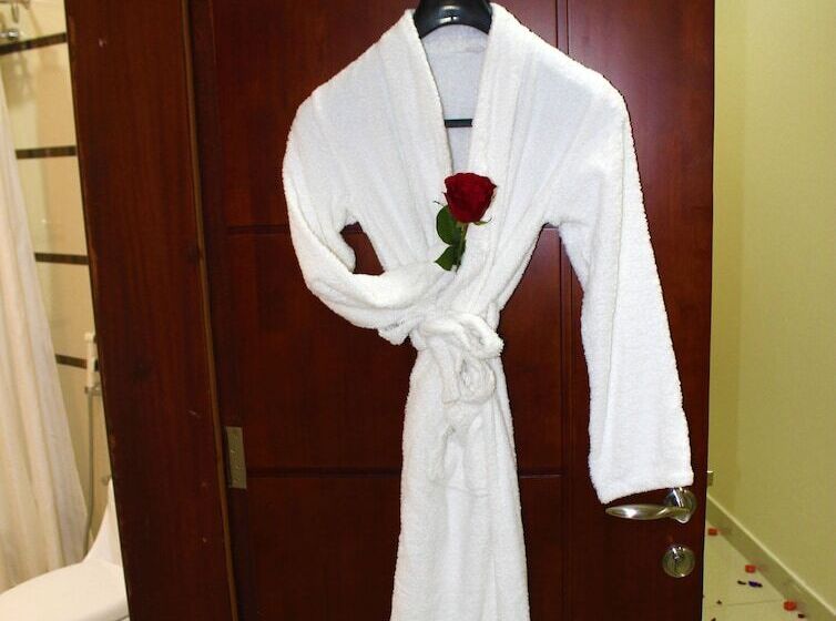 Полулюкс, Tala Inn Hotel Corniche Dammam