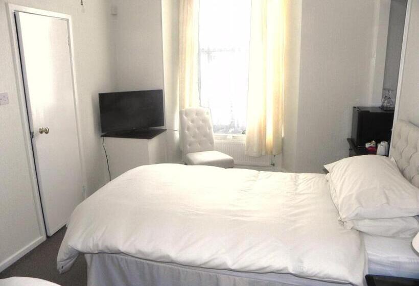 Номер Стандарт Вид на Сад, Dunedin Guest House