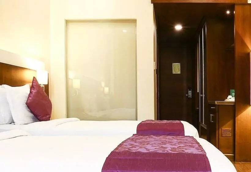 デラックスルーム, Treebo Premium Eden Residency Near Sec 29