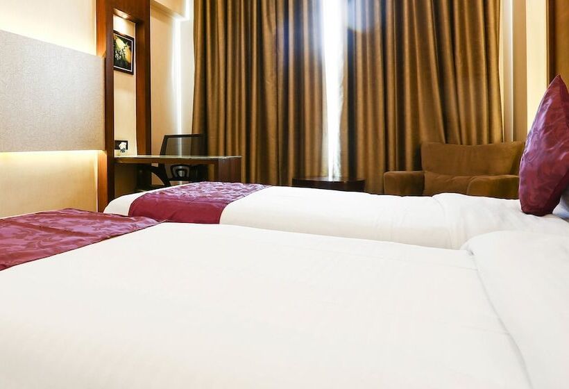 Номер Deluxe, Treebo Premium Eden Residency