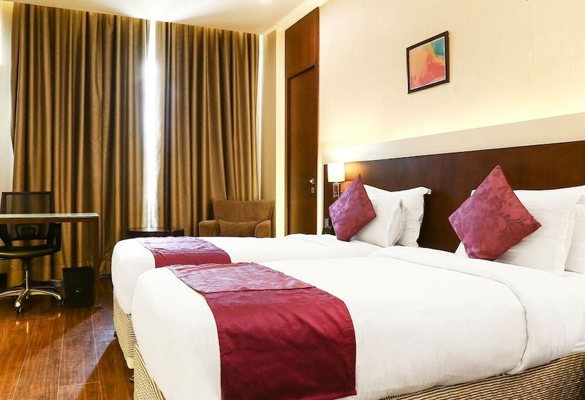 Номер Deluxe, Treebo Premium Eden Residency