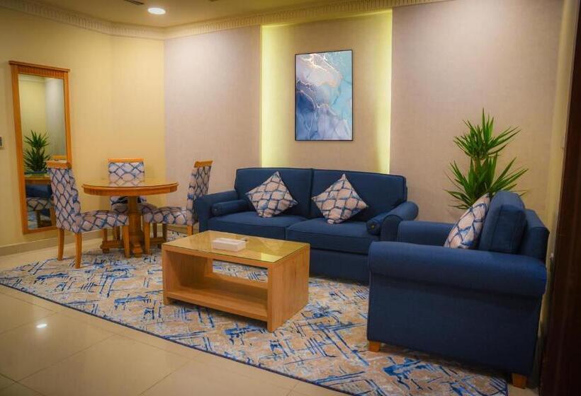 Люкс Семейный 2 Спальни, Tala Inn Hotel Corniche Dammam