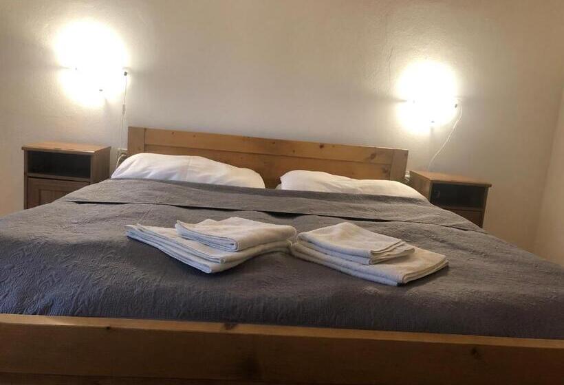 غرفة ديلوكس, Slanický Dvor