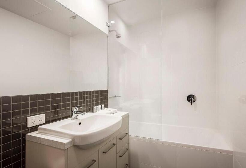 آپارتمان 1 خوابه, Quest King William South